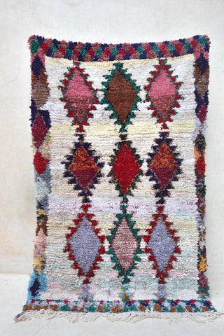 BOUCHEROUITE. Vintage Moroccan Rug. Wool Boucherouite Carpet. Modern Design.