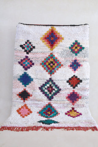 BOUCHEROUITE. 7'3"x5'Vintage Moroccan Rug. Wool Boucherouite Carpet. Modern Design.