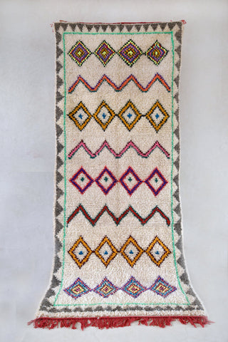 AZILAL. 9'5"x4' Vintage Moroccan Rug. Wool Boucherouite Carpet. Modern Design.
