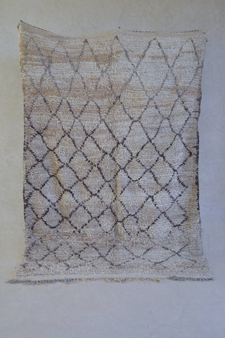 Beni ourain 9'2"x6'4" Vintage Moroccan Rug. Wool Beni MGUILD Carpet. Modern Design.