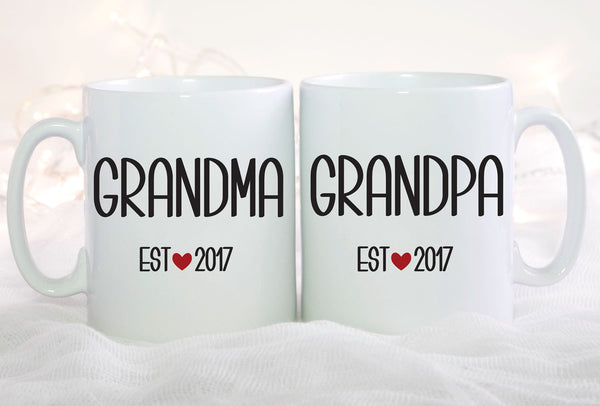Grandma and Grandpa Mug Set, Baby Reveal Grandparents, New Grandma Gift, Grandparents Pregnancy Reveal, Grandma To Be Baby Announcement