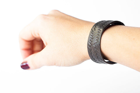 Leather Bracelet/Slim Cuff/Woven Charcoal