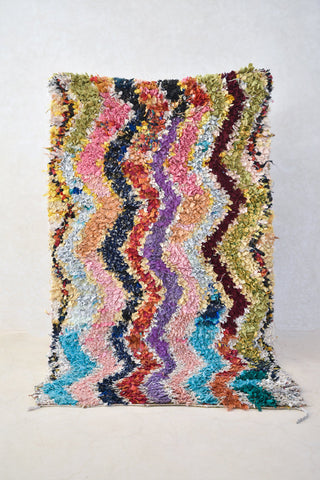 BOUCHEROUITE. Vintage Moroccan Rug. Wool Boucherouite Carpet. Modern Design.