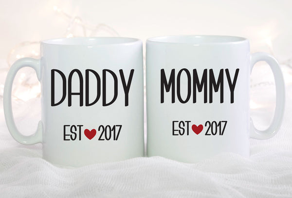 Mom and Dad mugs, New Parents Gift, Coffee Mug For Mom, Dad Mug, Baby Reveal Idea, Pregnancy Photo Prop, New Mom Mug, Coffee Mug Set