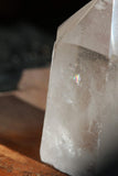 Clear Quartz Crystal Point 115g || Raw Crystal Point || Clear Crystal Generator || Crystal Grid || Altar Crystal || Reiki || Polished Point