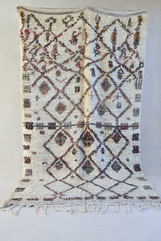 BENI OURAIN. Vintage Moroccan Rug. Wool Beni Ourain Carpet. Modern Design.