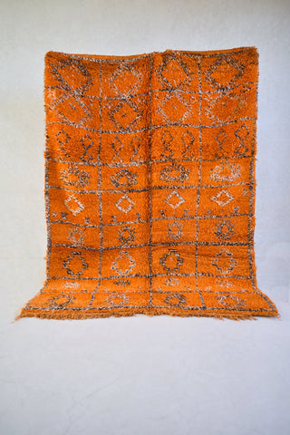 BENI M'GUILD 8'10''x6'11'' Vintage Moroccan Rug. Wool Beni Ourain Carpet. Modern Design.