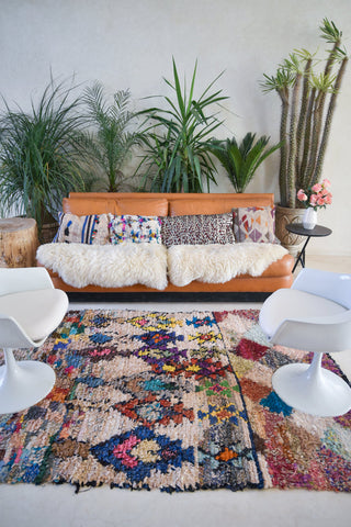BOUCHEROUITE. Vintage Moroccan Rug. Wool Boucherouite Carpet. Modern Design.