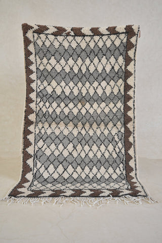 AZILAL. 5'1"x3' Vintage Moroccan Rug. Wool Boucherouite Carpet. Modern Design.