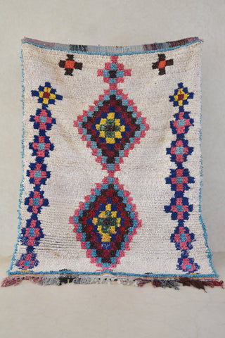 BOUCHEROUITE. Vintage Moroccan Rug. Wool Boucherouite Carpet. Modern Design.