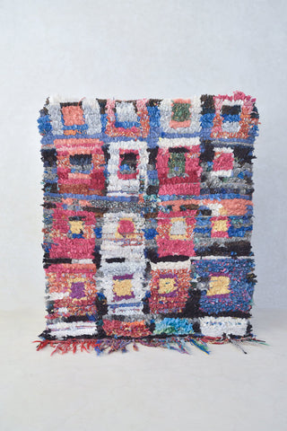 BOUCHEROUITE. Vintage Moroccan Rug. Wool Boucherouite Carpet. Modern Design.