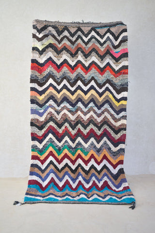 BOUCHEROUITE. Vintage Moroccan Rug. Wool Boucherouite Carpet. Modern Design.