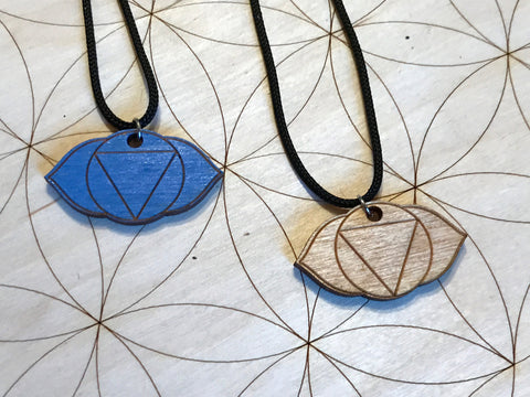 Third Eye Chakra Wooden Pendant - Painted or Natural -6th Chakra - Indigo - Ajna