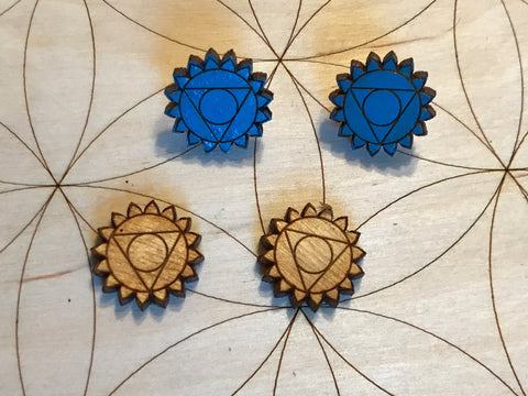 Throat Chakra Wooden Earrings - Painted or Natural - 5th Chakra - Blue - Vishuddha