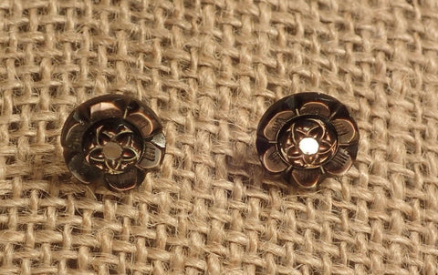 Vintage MOP Button Earrings, Smoky Carved Mother of Pearl, MOP Stud Earrings, Faux Gauge Earrings, Post Earrings, Flower Earrings MPE125
