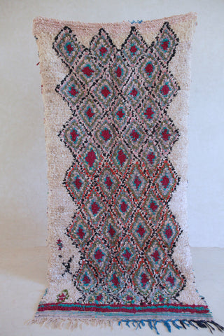 BOUCHEROUITE. Vintage Moroccan Rug. Wool Boucherouite Carpet. Modern Design.