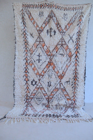 BENI OURAIN. Vintage Moroccan Rug. Wool Beni Ourain Carpet. Modern Design.