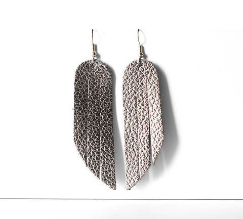 Leather Earrings/Fringe/Graphite Shimmer