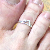 Silver Mountain Range Toe Ring