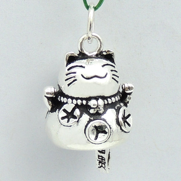 Sterling Silver 925 Stamped Vintage Protection Wealth Lucky Cat Maneki Neko Pendant  WSP204 Wholesale: See Discount Coupons in Item Details