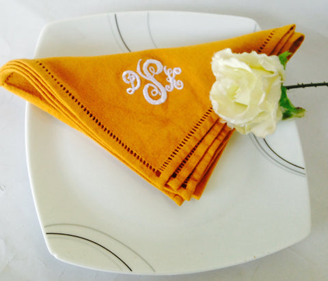 Personalized Yellow Monogrammed cotton napkins, Hemstitched Napkins, Cloth Napkins, Four Cream Napkins