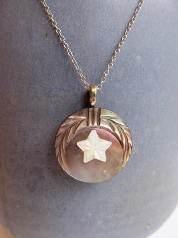 Vintage Mother of Pearl Leaf & Star Button, Art Deco Pendant, 24" Sterling Silver Chain, Laurel Leaf Button, White Star Button, MPN175