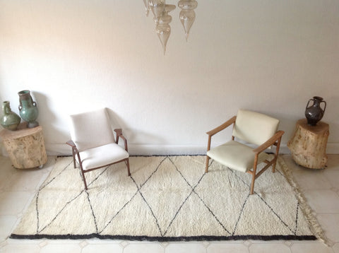 BENI OURAIN. Vintage Moroccan Rug. Wool Beni Ourain Carpet. Modern Design.