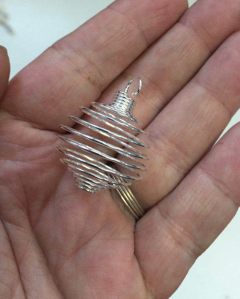 Crystal Cage for Pendant Necklaces: use by putting in your own crystal! New Age, Geology, Crystal Magick, Wiccan, Reiki, Energy Healing