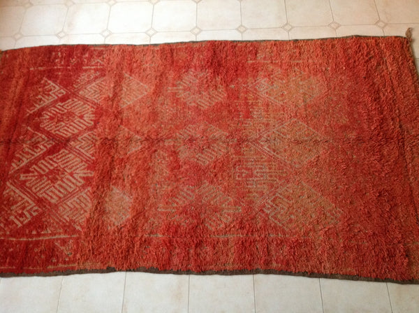 BENI MGUILD.  Vintage Moroccan Rug. Wool Beni MGUILD Carpet. Modern Design.