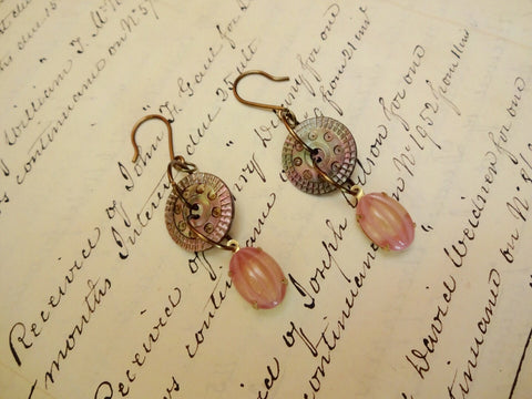 Vintage Mother of Pearl Button Earrings, Dark MOP Earrings, Pink Mother of Pearl, Pink Bead Drops, Copper Ear Wires, Dangle Earrings, MPE229