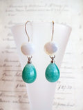 Vintage Button Earrings, Mother of Pearl Buttons, MOP Earrings, Turquoise Milk Glass Beads, Hand Made Ear Wires, Silver Wire, MPE266