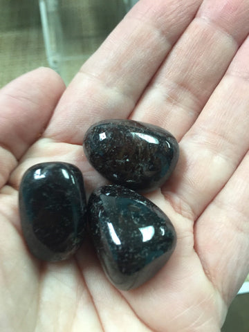 Tumbled Garnet