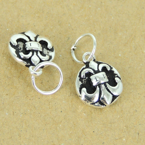 925 Sterling Silver Fleur de Lis Pendant Vintage Celtic WSP424 Wholesale: See Discount Coupons in Item Details